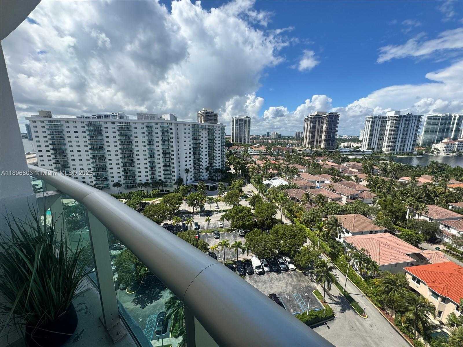 Small Image of 19370 COLLINS AVE #1520, Sunny Isles Beach Number 14