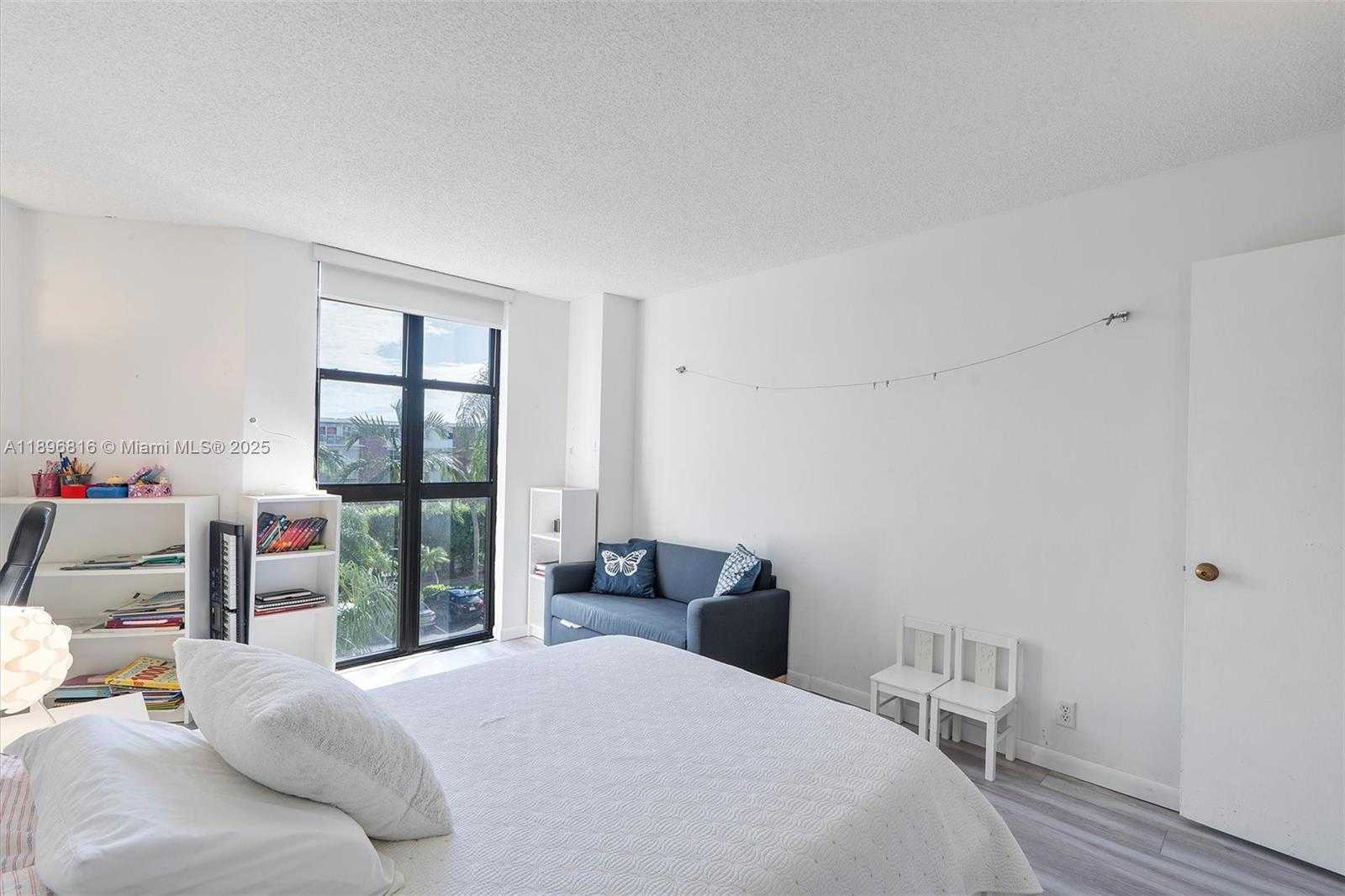 Small Image of 4000 TOWERSIDE TER #402, Miami Number 24