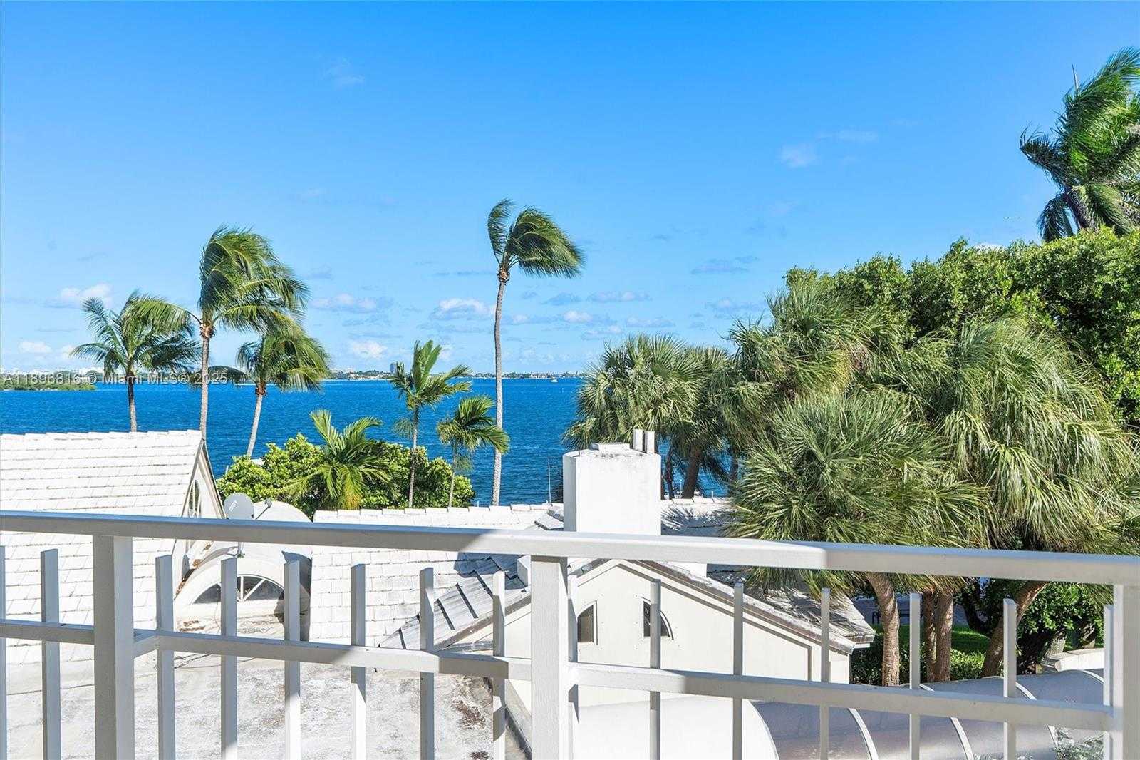 Small Image of 4000 TOWERSIDE TER #402, Miami Number 36