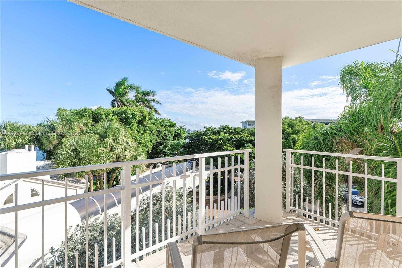 Small Image of 4000 TOWERSIDE TER #402, Miami Number 40