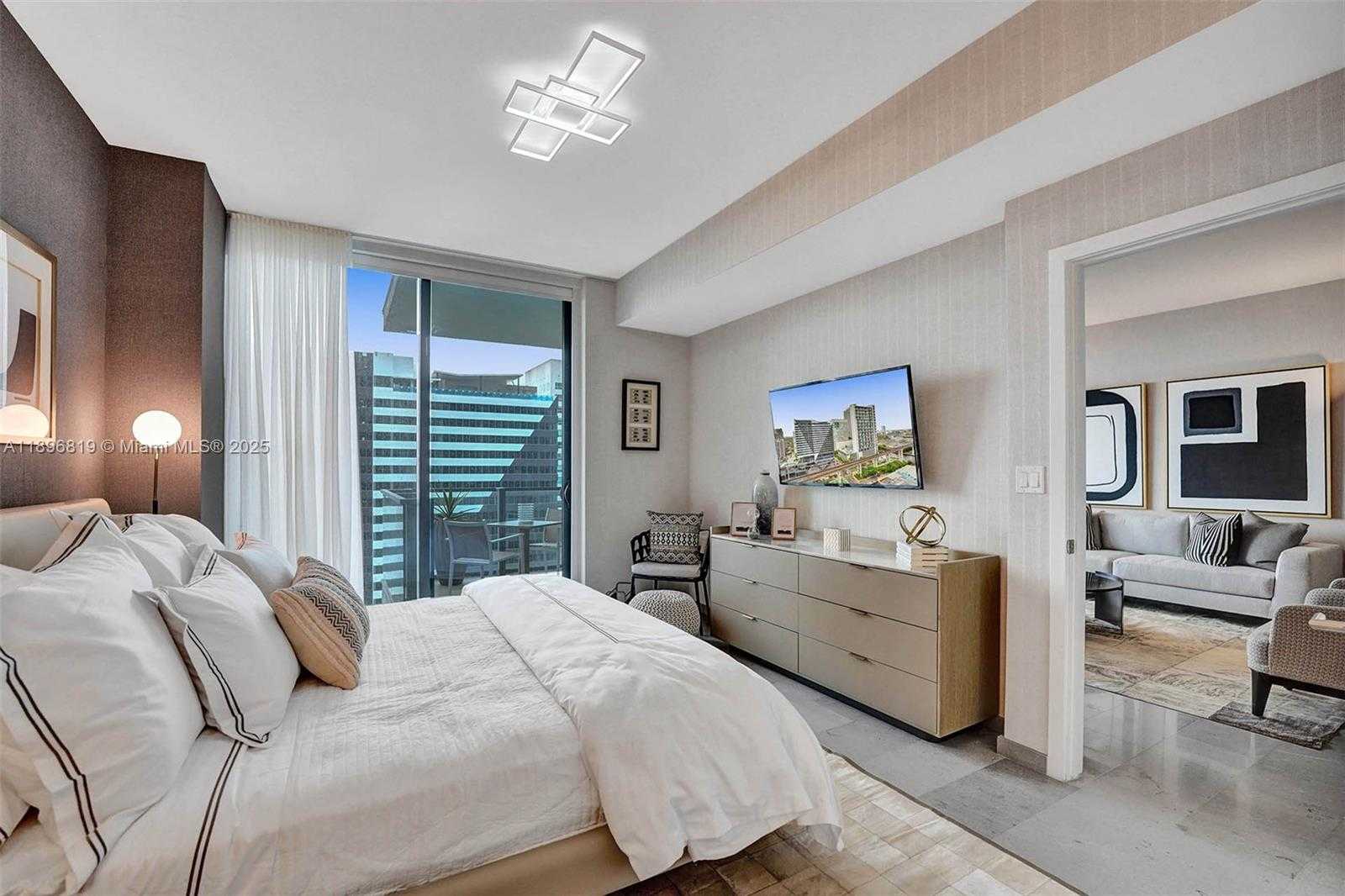 Small Image of 88 SOUTH WEST 7TH ST #1408, Miami Number 10