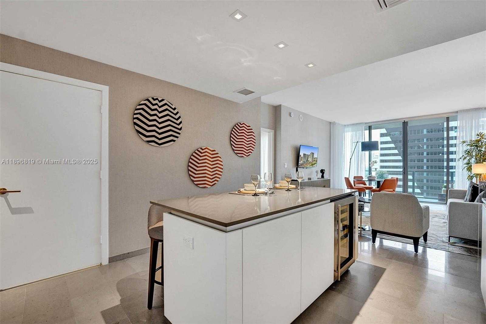 Small Image of 88 SOUTH WEST 7TH ST #1408, Miami Number 3