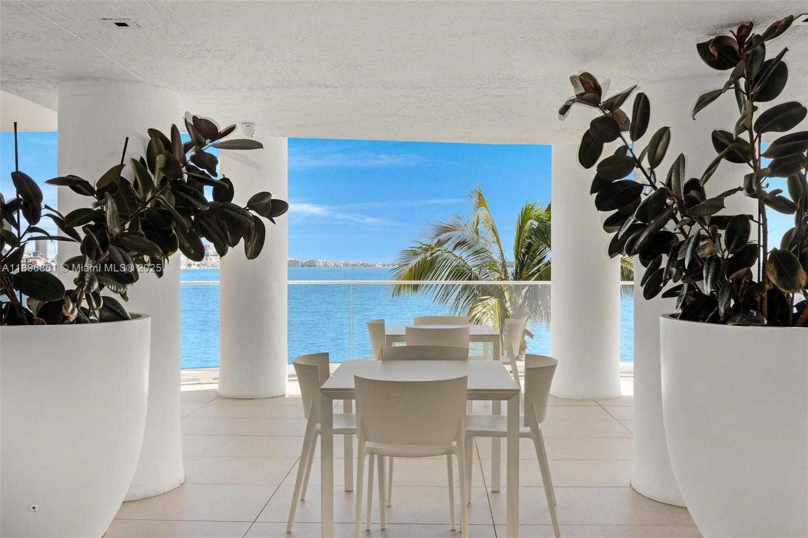 Small Image of 770 CLAUGHTON ISLAND DR #1712, Miami Number 22