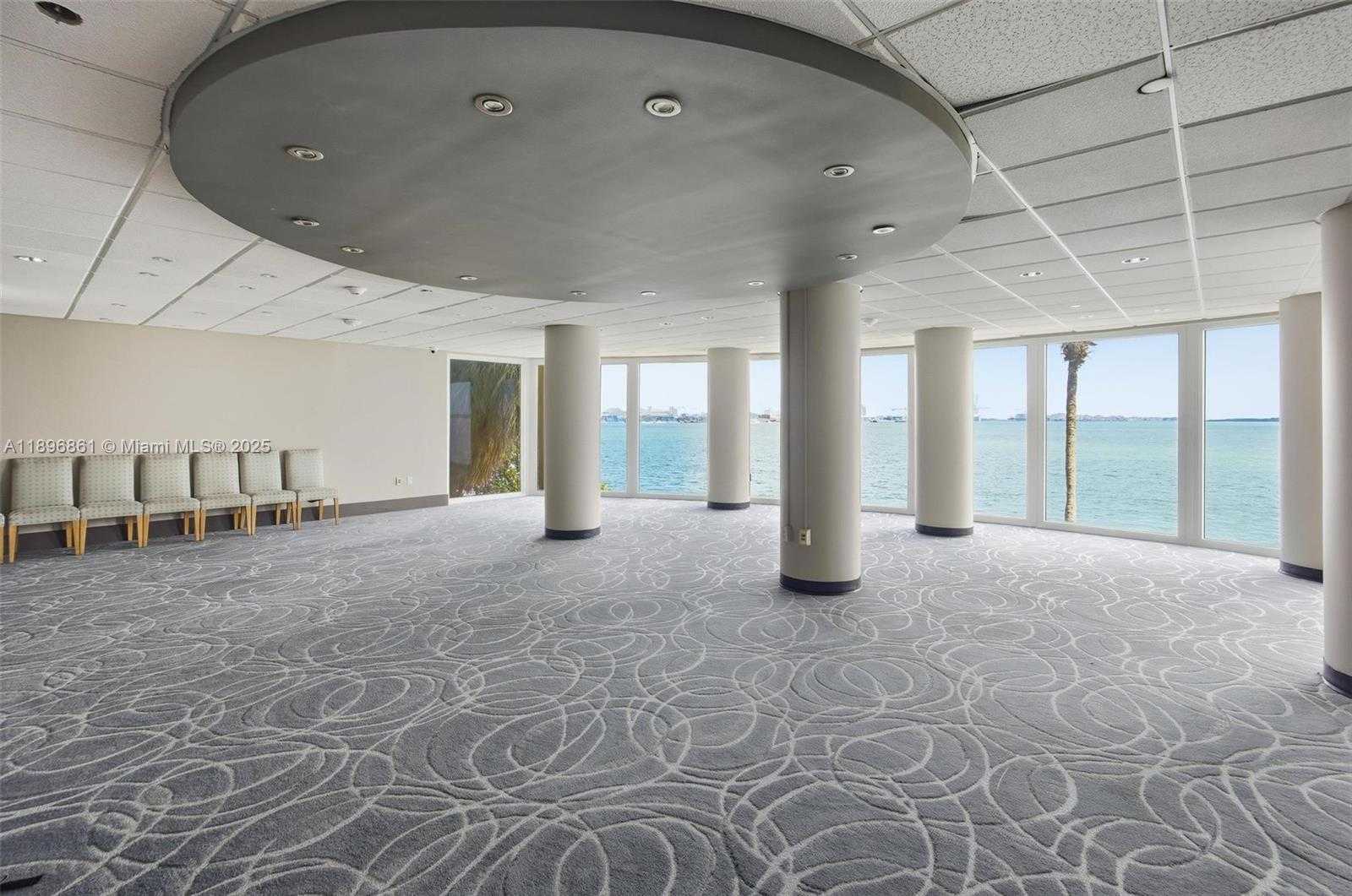 Small Image of 770 CLAUGHTON ISLAND DR #1712, Miami Number 33