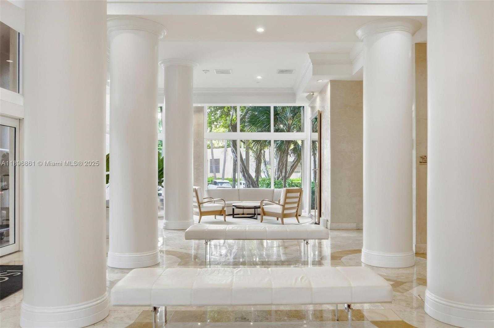 Small Image of 770 CLAUGHTON ISLAND DR #1712, Miami Number 35