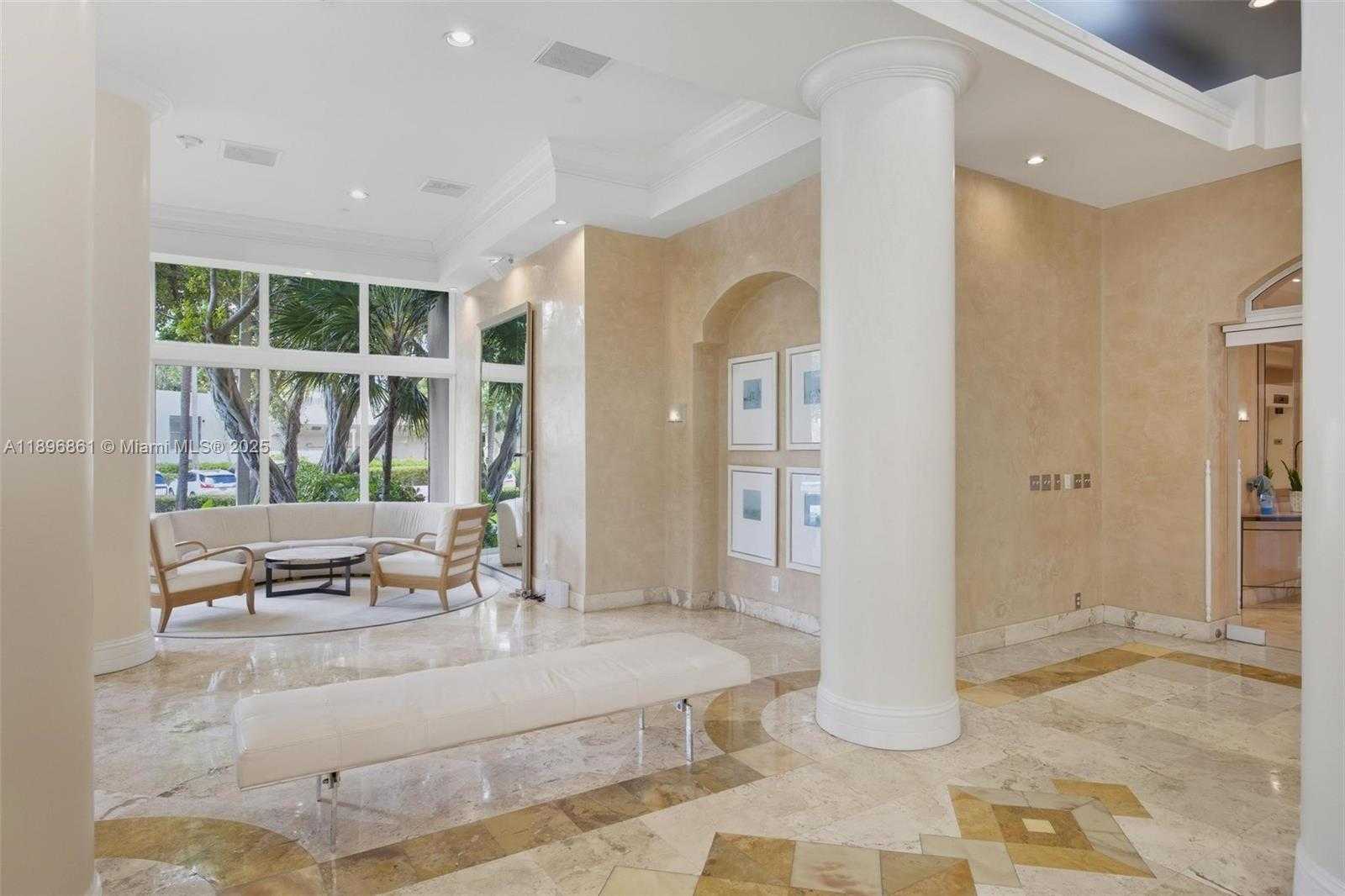 Small Image of 770 CLAUGHTON ISLAND DR #1712, Miami Number 36