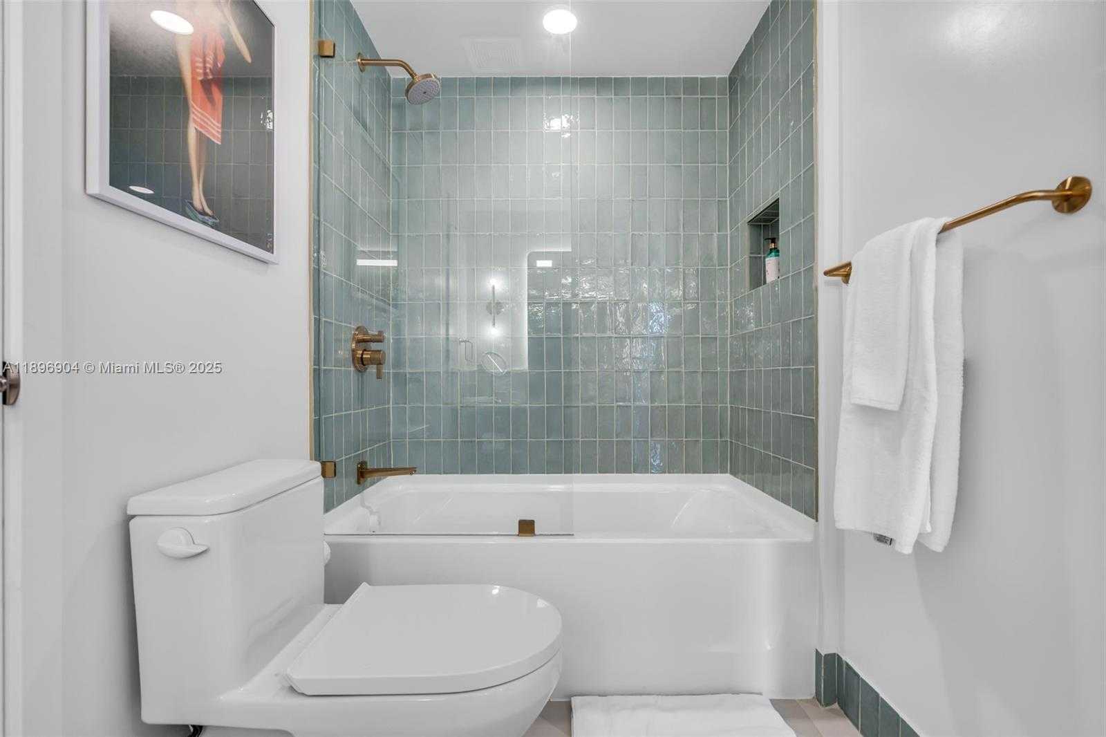 Small Image of 159 NORTH EAST 6TH ST #4514, Miami Number 14