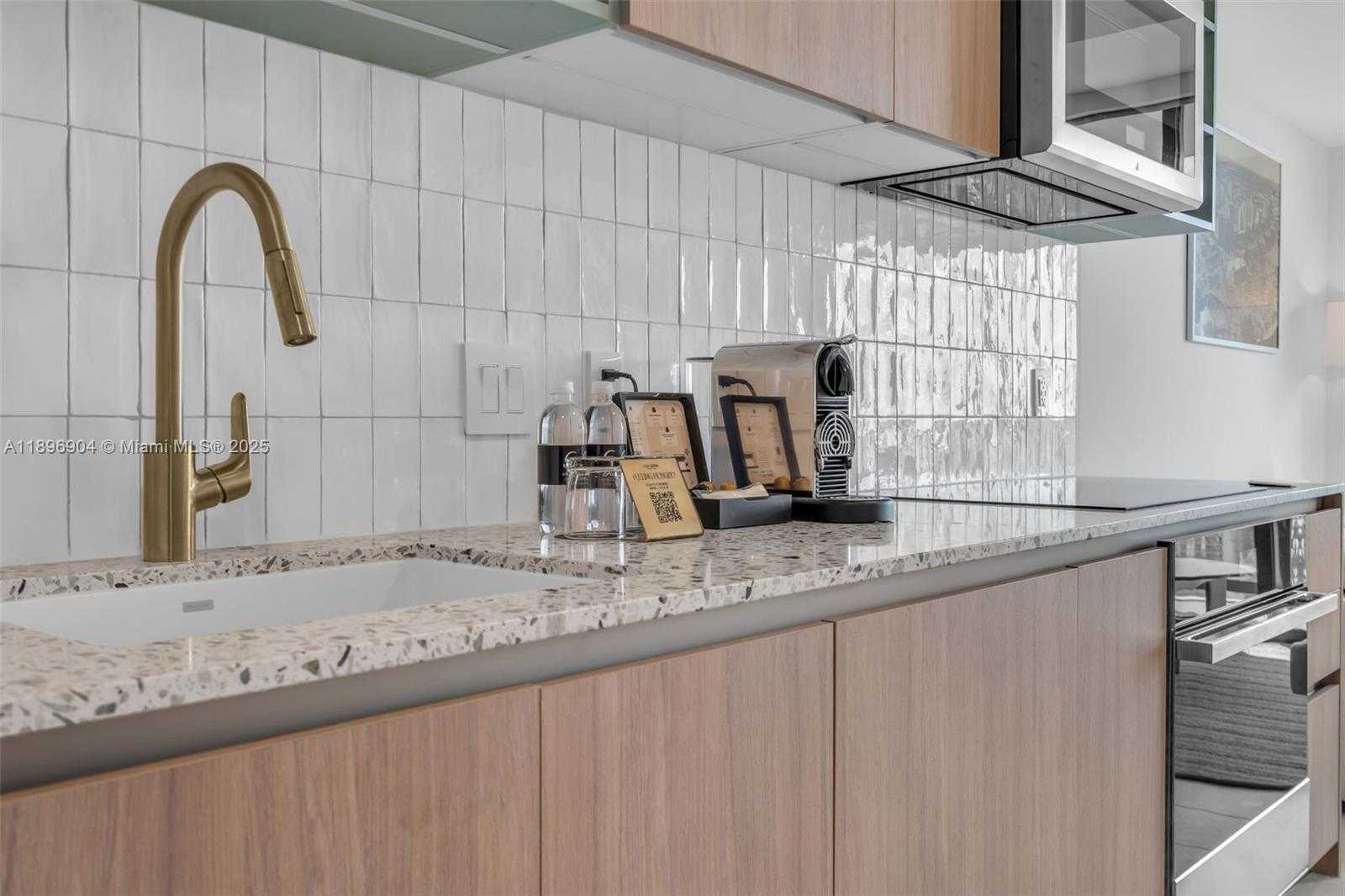 Small Image of 159 NORTH EAST 6TH ST #4514, Miami Number 18