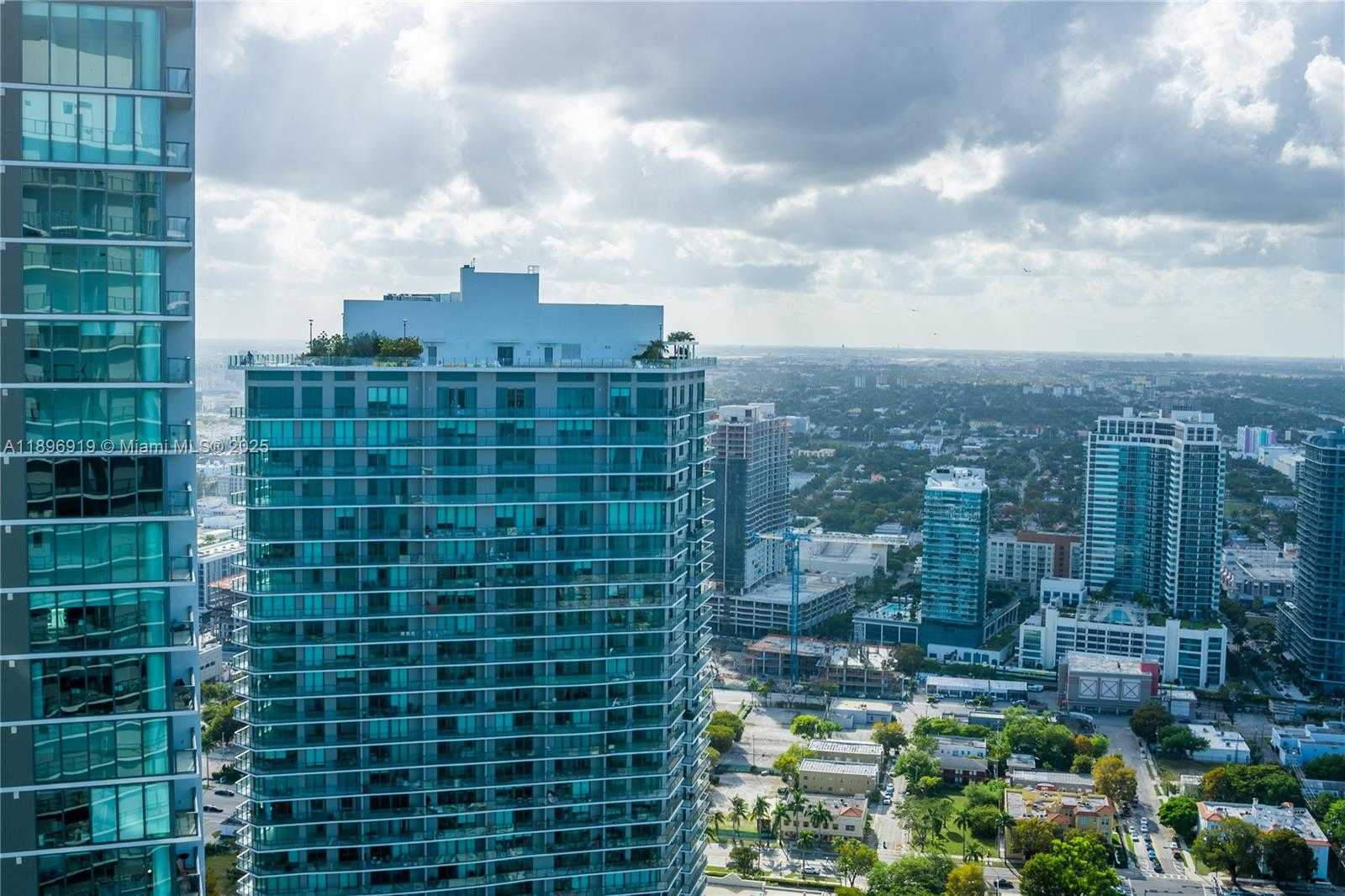 Small Image of 3131 NORTH EAST 7TH AVE #PH4903, Miami Number 14