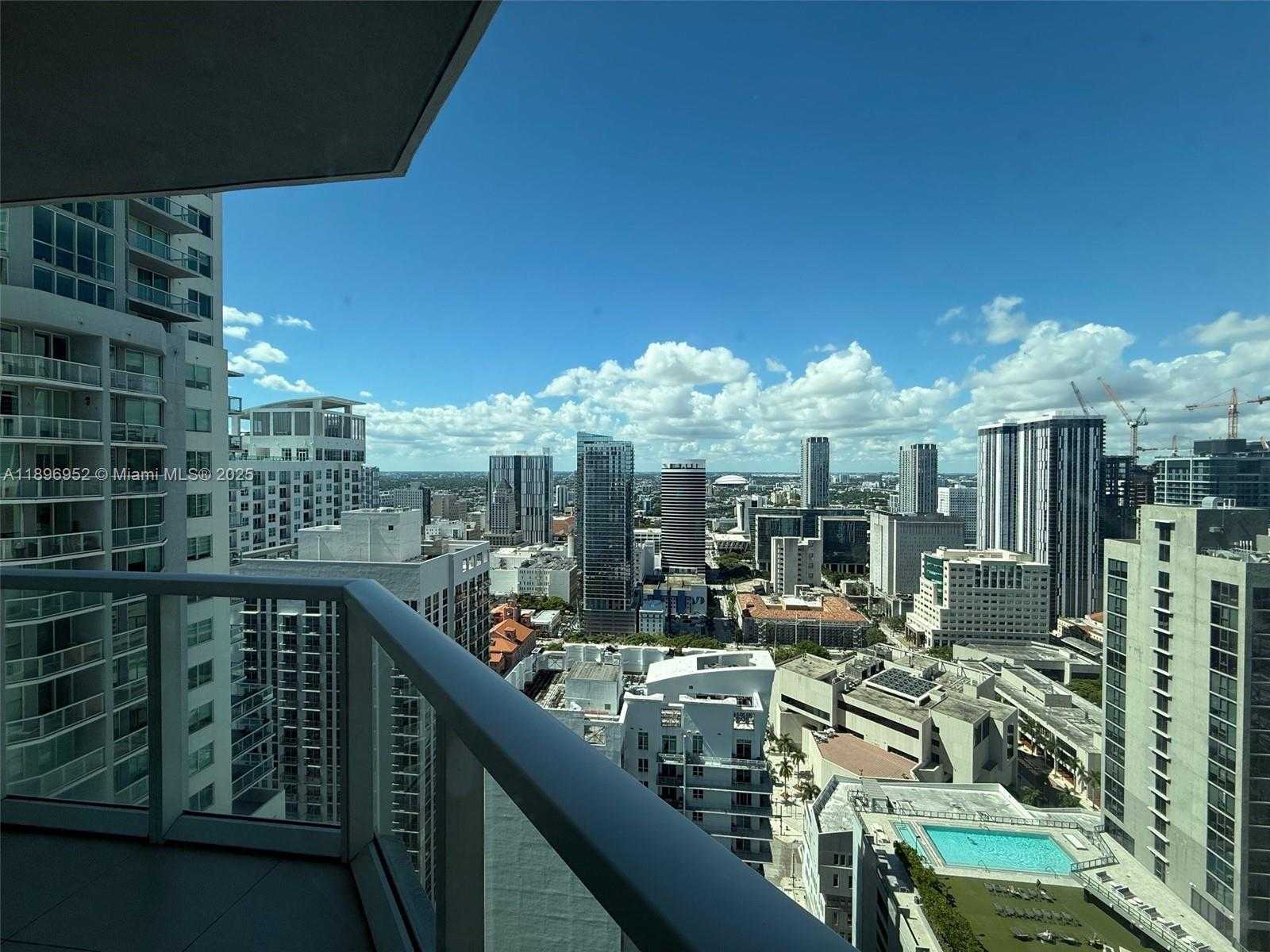 Small Image of 244 BISCAYNE BLVD #3708, Miami Number 34