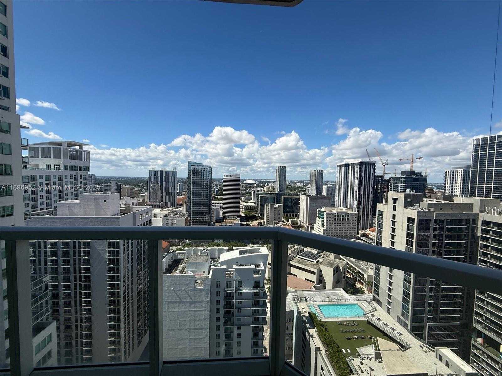 Small Image of 244 BISCAYNE BLVD #3708, Miami Number 35