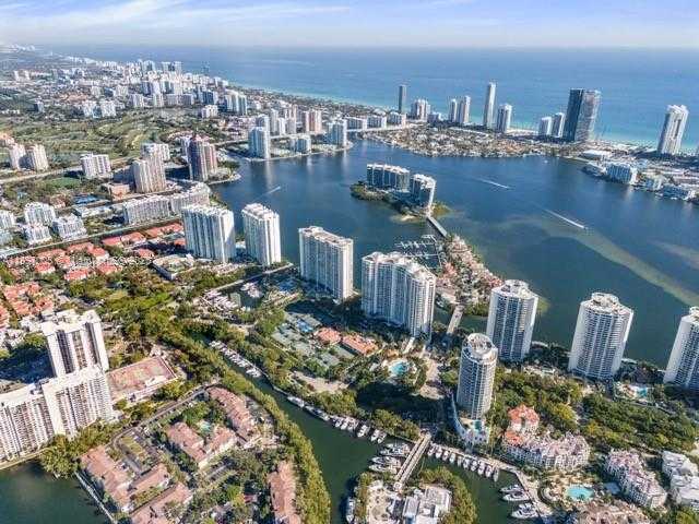 Small Image of 6000 ISLAND BLVD #2507, Aventura Number 40
