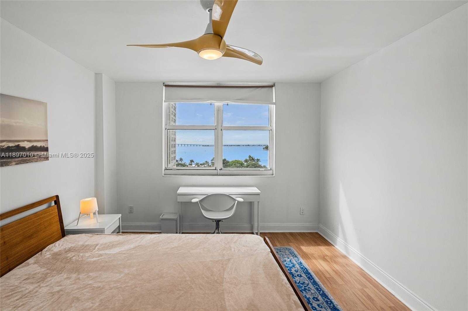Small Image of 770 CLAUGHTON ISLAND DR #1010, Miami Number 13