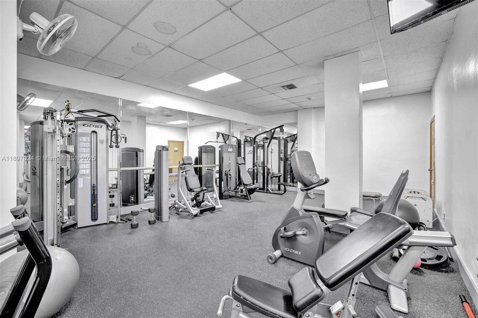 Imagen de Pequeño Objeto