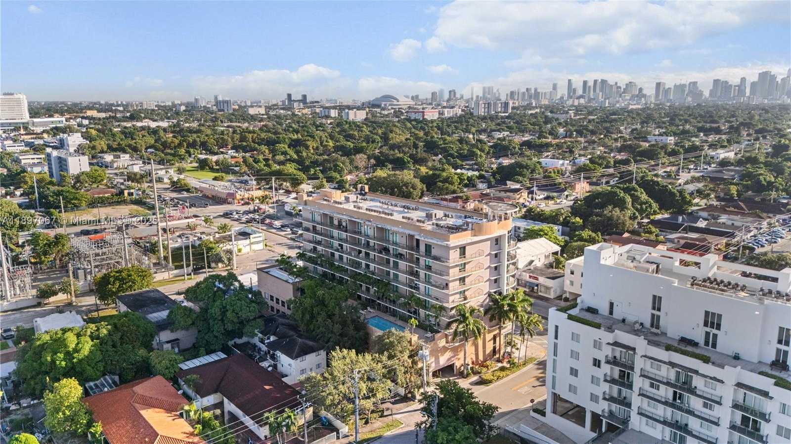 Small Image of 1690 SOUTH WEST 27TH AVE #603, Miami Number 4