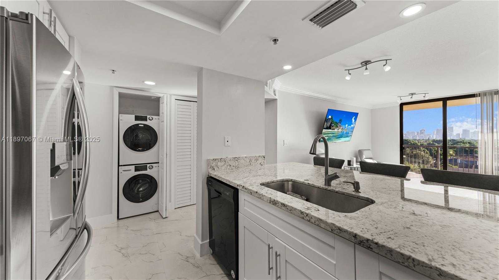 Small Image of 1690 SOUTH WEST 27TH AVE #603, Miami Number 8