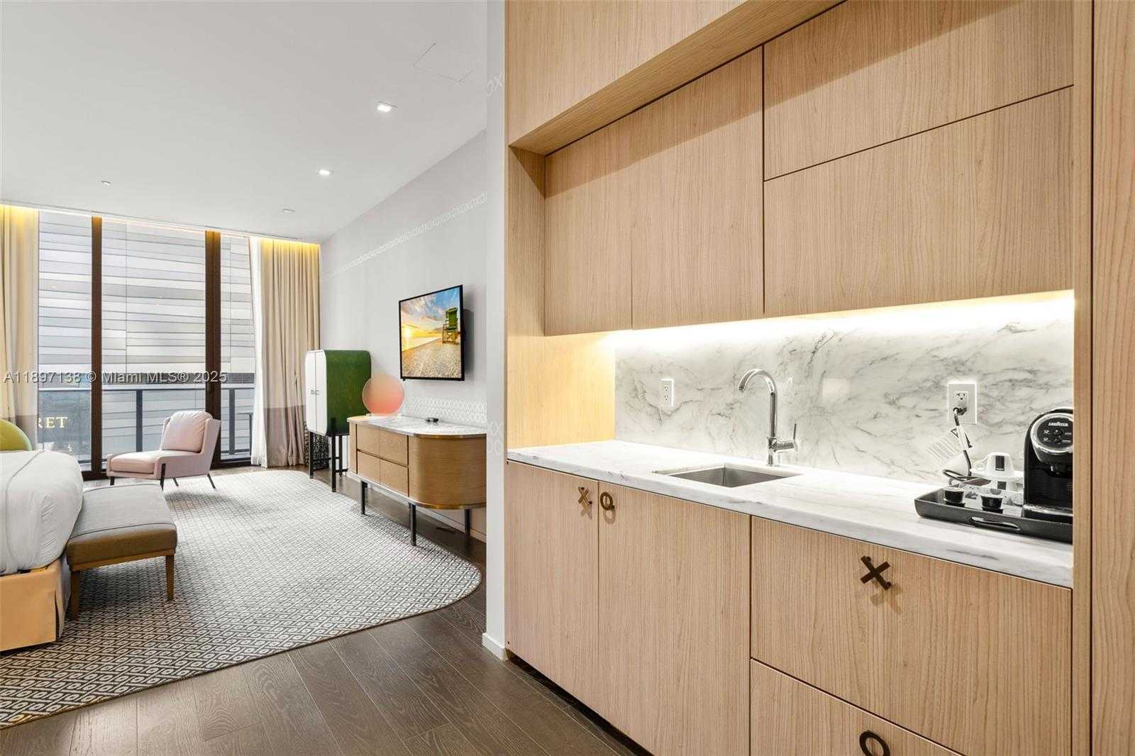 Small Image of 801 SOUTH MIAMI AVE #402, Miami Number 10