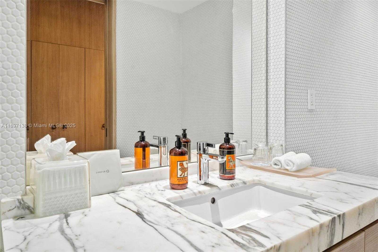 Small Image of 801 SOUTH MIAMI AVE #402, Miami Number 15