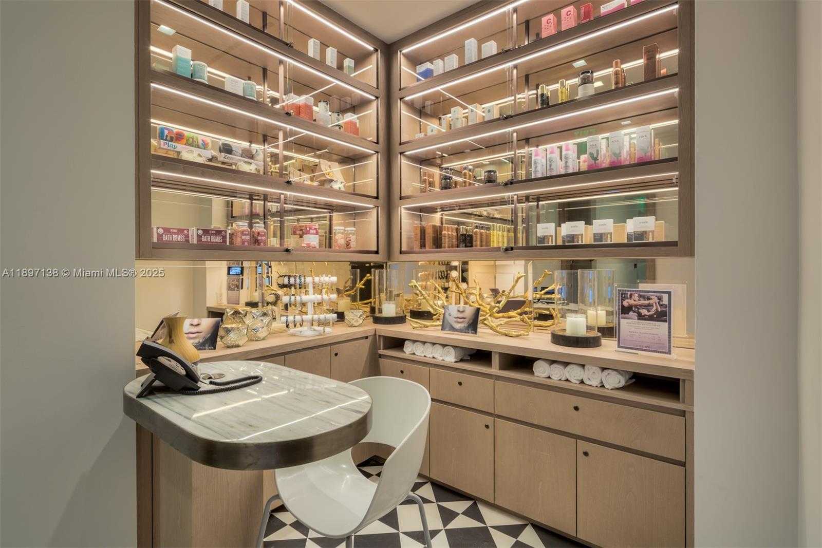 Small Image of 801 SOUTH MIAMI AVE #402, Miami Number 36