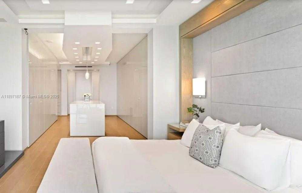 Small Image of 16047 COLLINS AVE #3204, Sunny Isles Beach Number 10