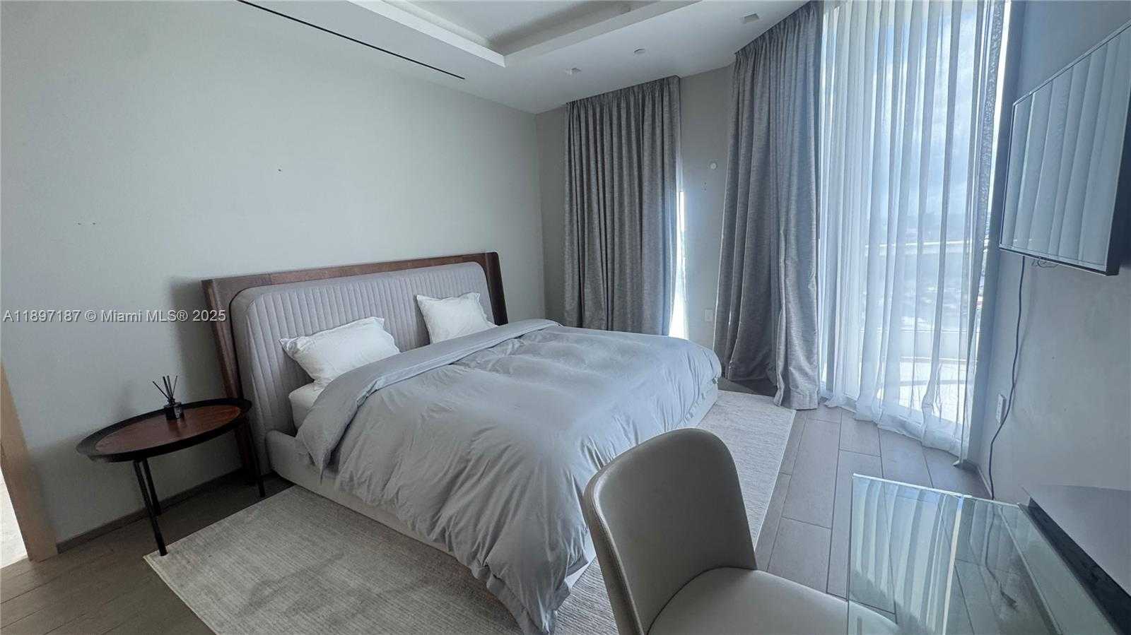 Small Image of 16047 COLLINS AVE #3204, Sunny Isles Beach Number 13