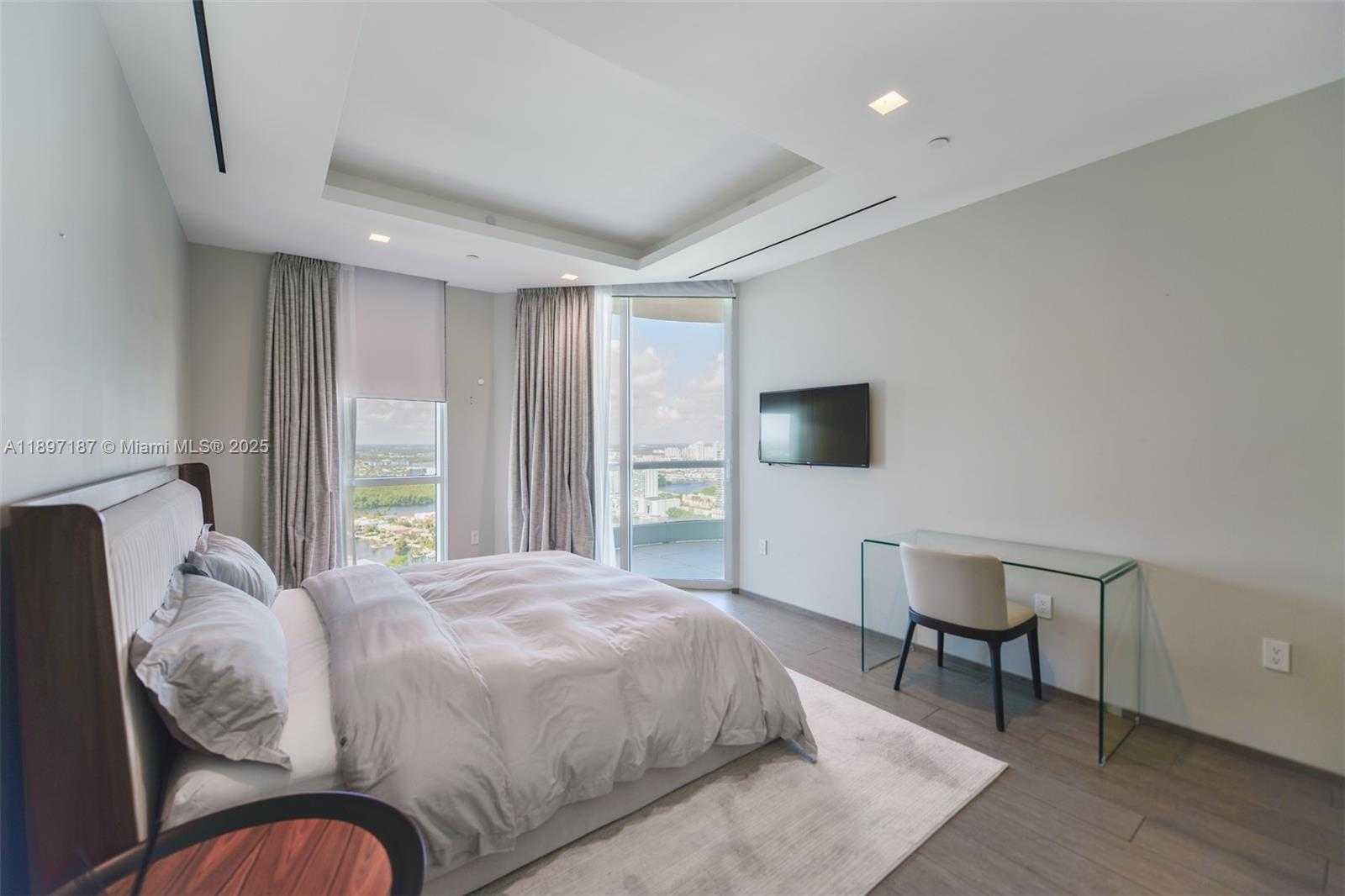 Small Image of 16047 COLLINS AVE #3204, Sunny Isles Beach Number 21