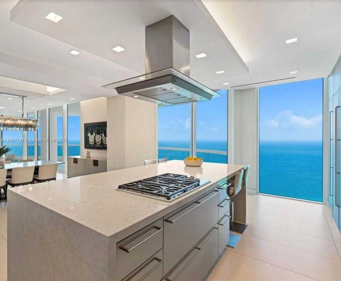 Small Image of 16047 COLLINS AVE #3204, Sunny Isles Beach Number 7