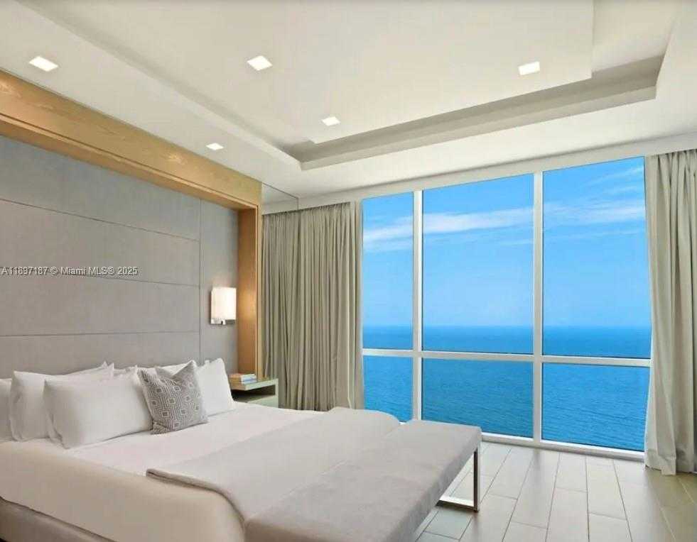 Small Image of 16047 COLLINS AVE #3204, Sunny Isles Beach Number 9