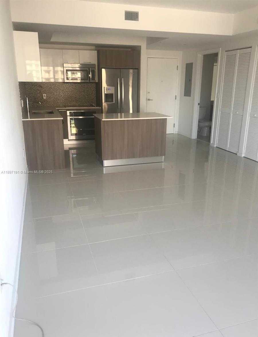 Small Image of 5300 PASEO BLVD #1905, Doral Number 5