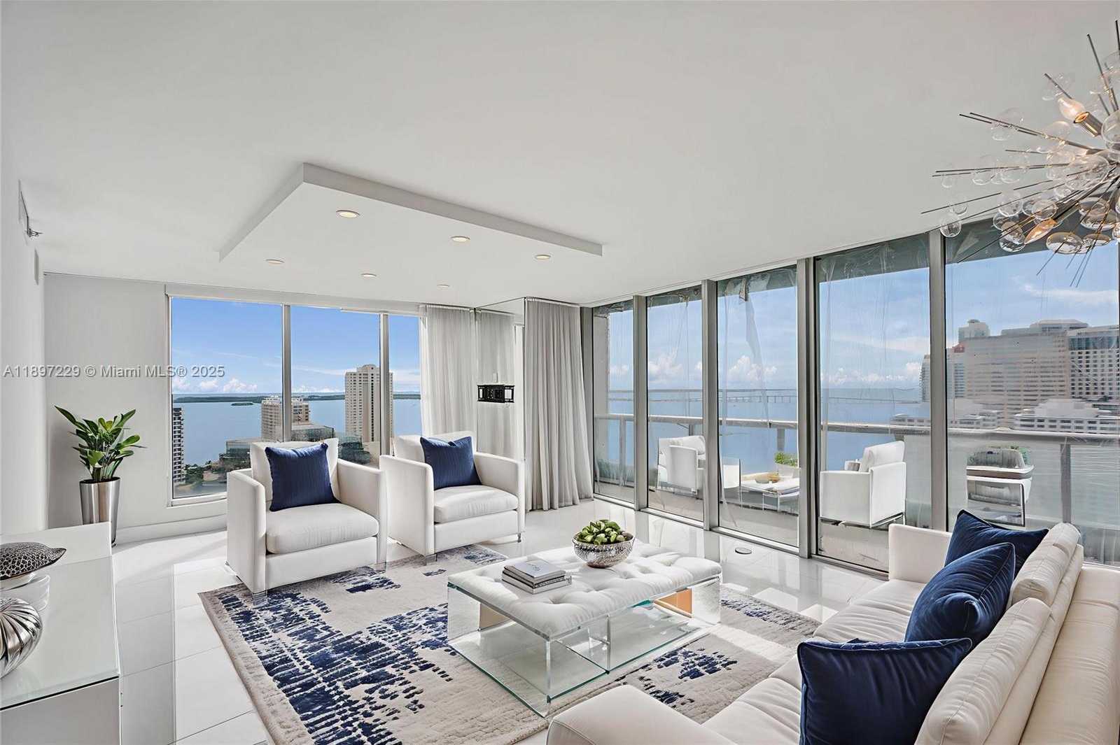 Small Image of 495 BRICKELL AVE #2301, Miami Number 10
