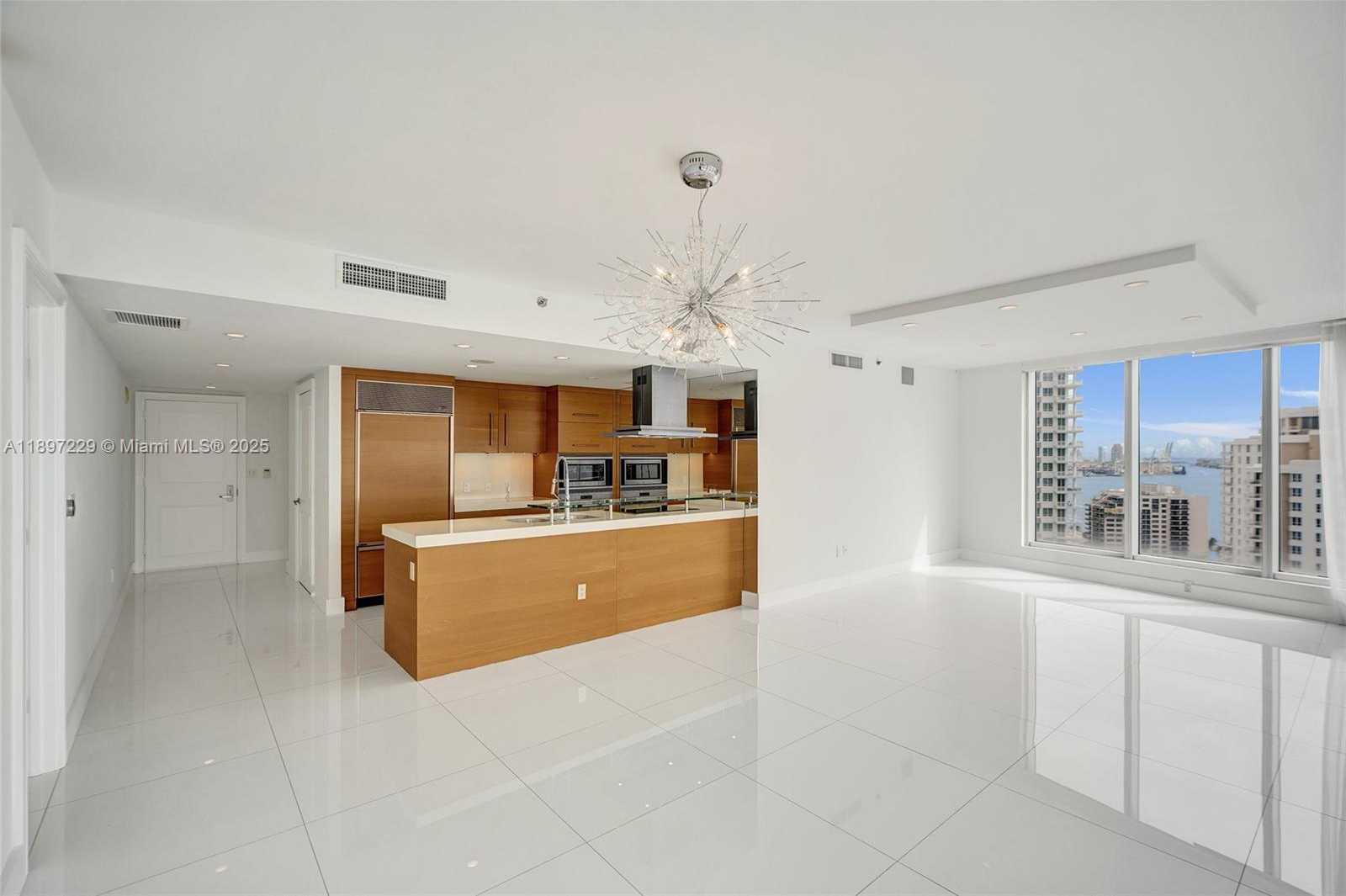 Small Image of 495 BRICKELL AVE #2301, Miami Number 19