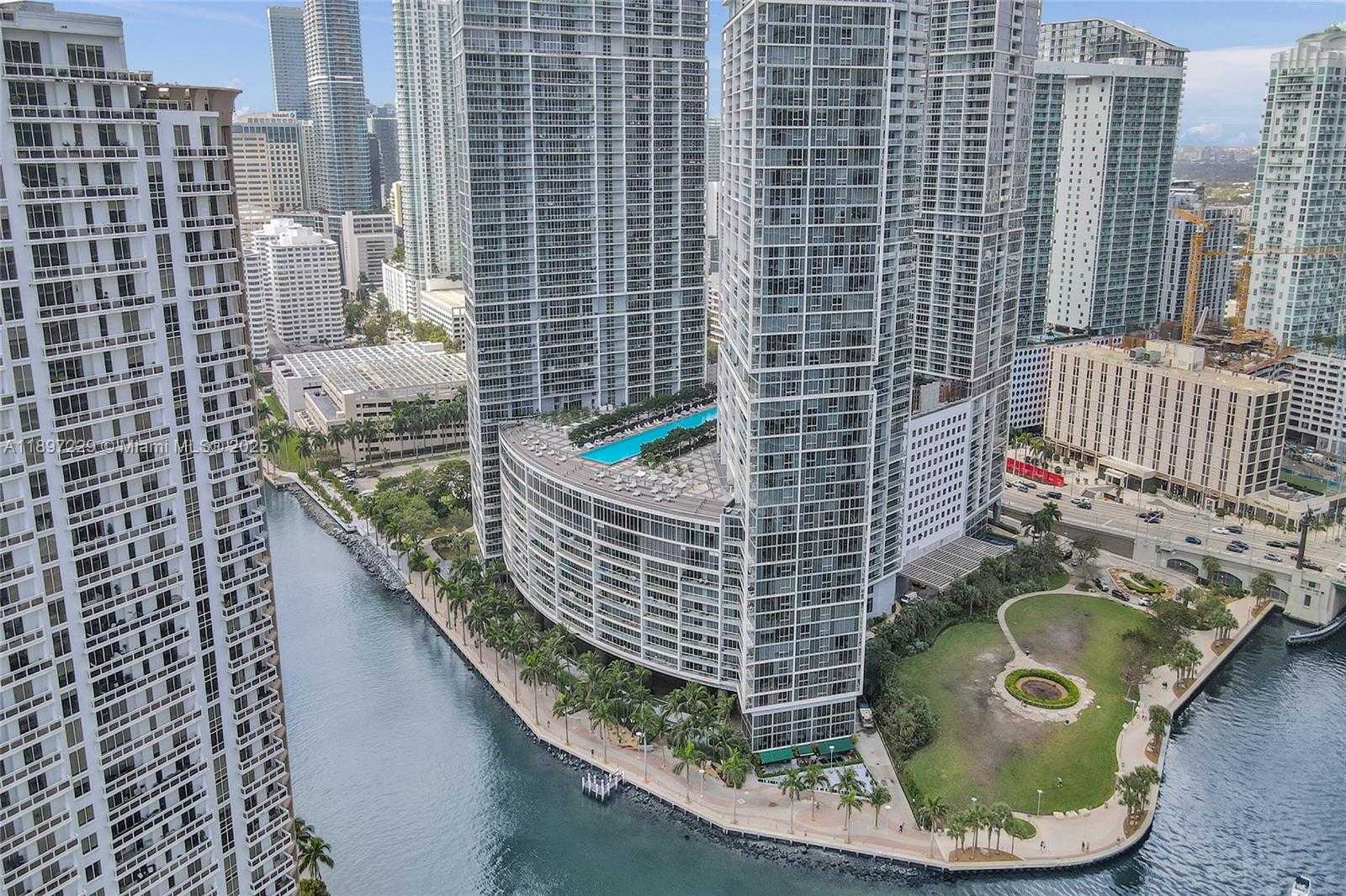 Small Image of 495 BRICKELL AVE #2301, Miami Number 36