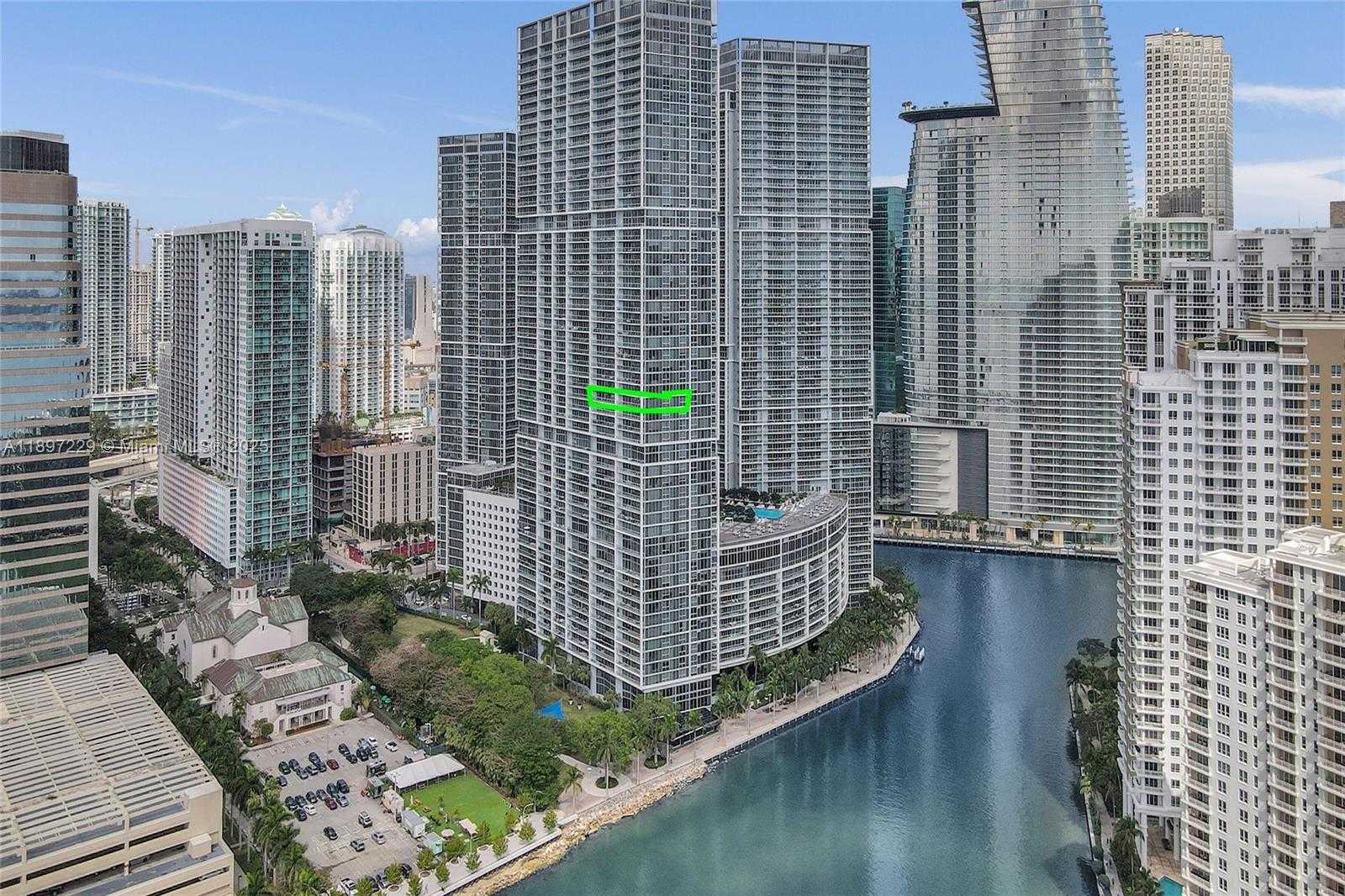 Small Image of 495 BRICKELL AVE #2301, Miami Number 4