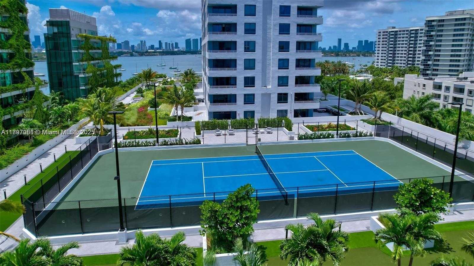 Small Image of 1330 WEST AVE #2601, Miami Beach Number 24