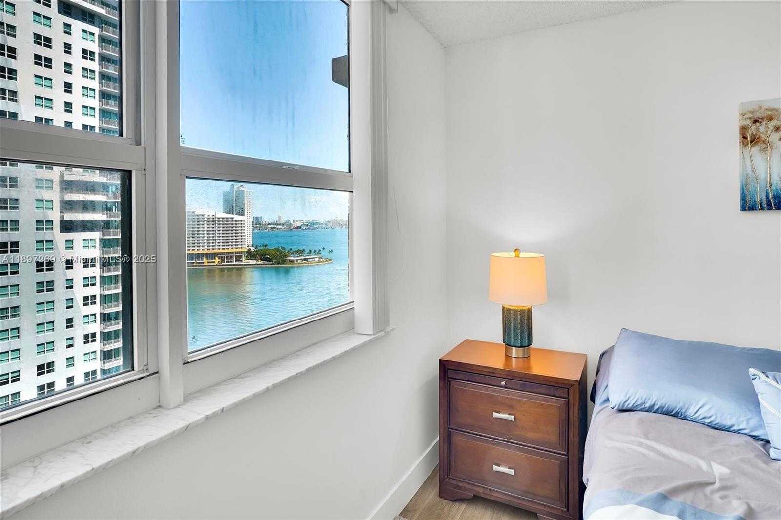 Small Image of 1155 BRICKELL BAY DR #1702, Miami Number 11