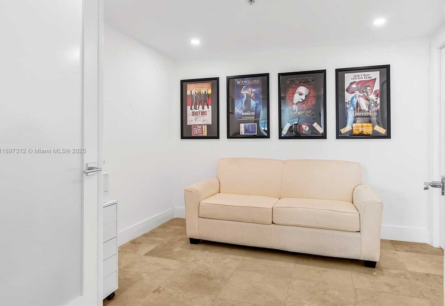 Small Image of 9066 SOUTH WEST 73RD CT #2110, Miami Number 23