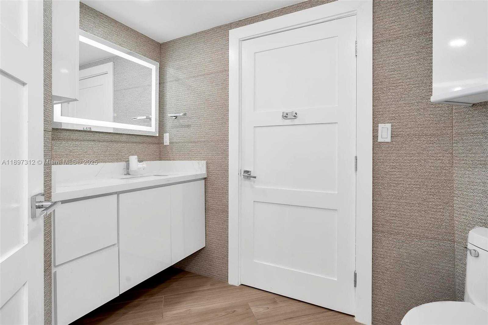 Small Image of 9066 SOUTH WEST 73RD CT #2110, Miami Number 25