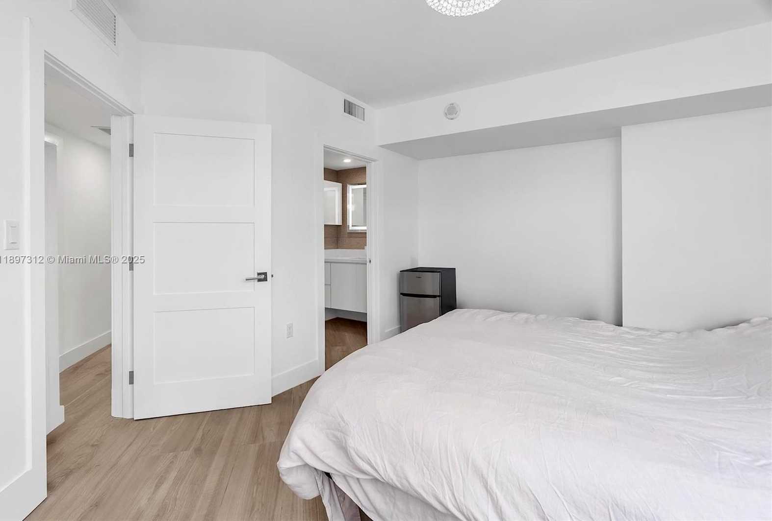 Small Image of 9066 SOUTH WEST 73RD CT #2110, Miami Number 29
