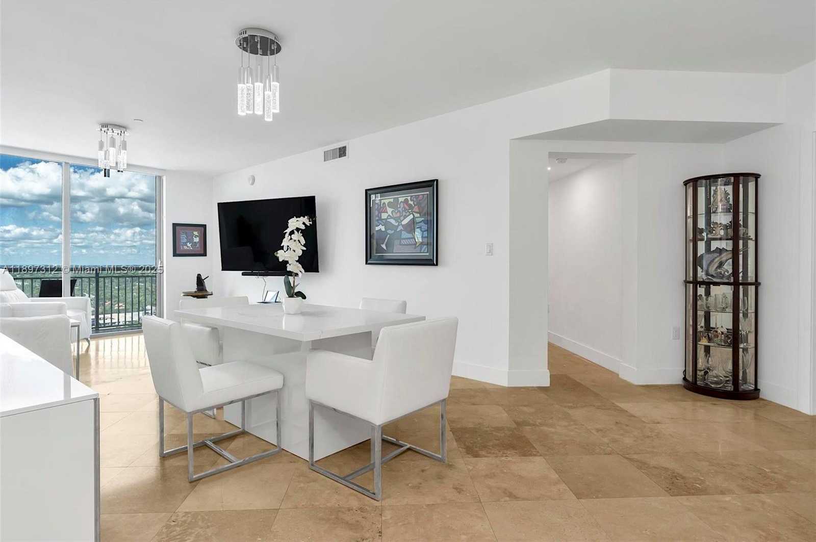Small Image of 9066 SOUTH WEST 73RD CT #2110, Miami Number 5