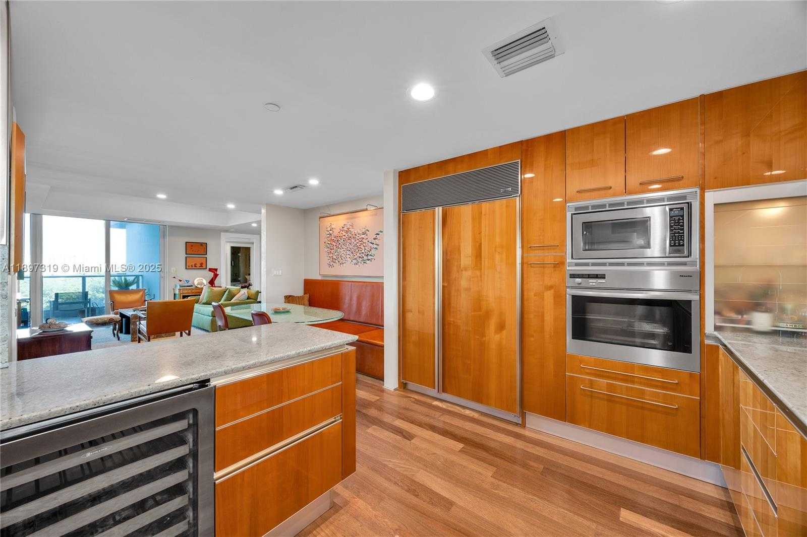 Small Image of 2627 SOUTH BAYSHORE DR #903, Miami Number 22