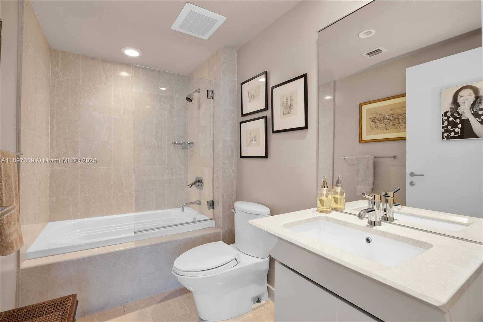 Small Image of 2627 SOUTH BAYSHORE DR #903, Miami Number 33