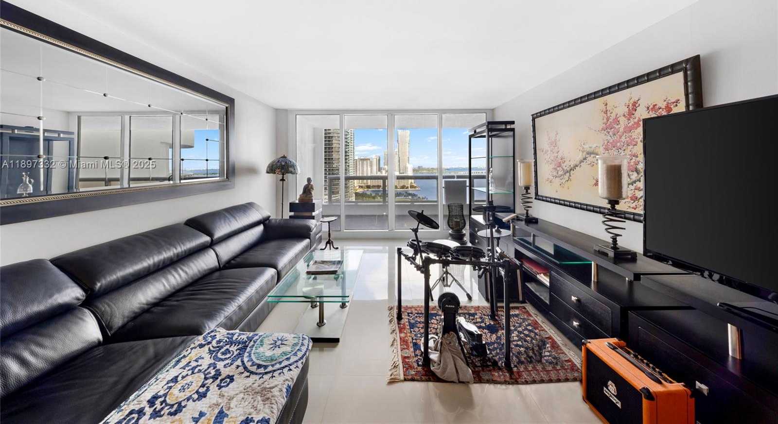 Small Image of 1717 NORTH BAYSHORE DR #A-2638, Miami Number 2