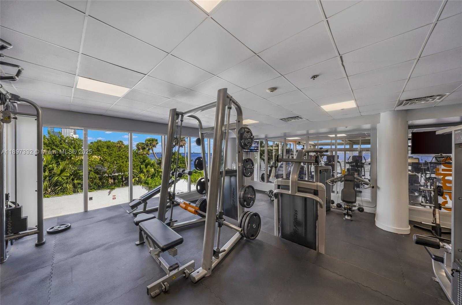 Small Image of 1717 NORTH BAYSHORE DR #A-2638, Miami Number 25