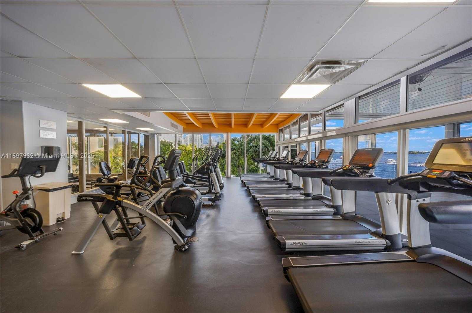 Small Image of 1717 NORTH BAYSHORE DR #A-2638, Miami Number 26