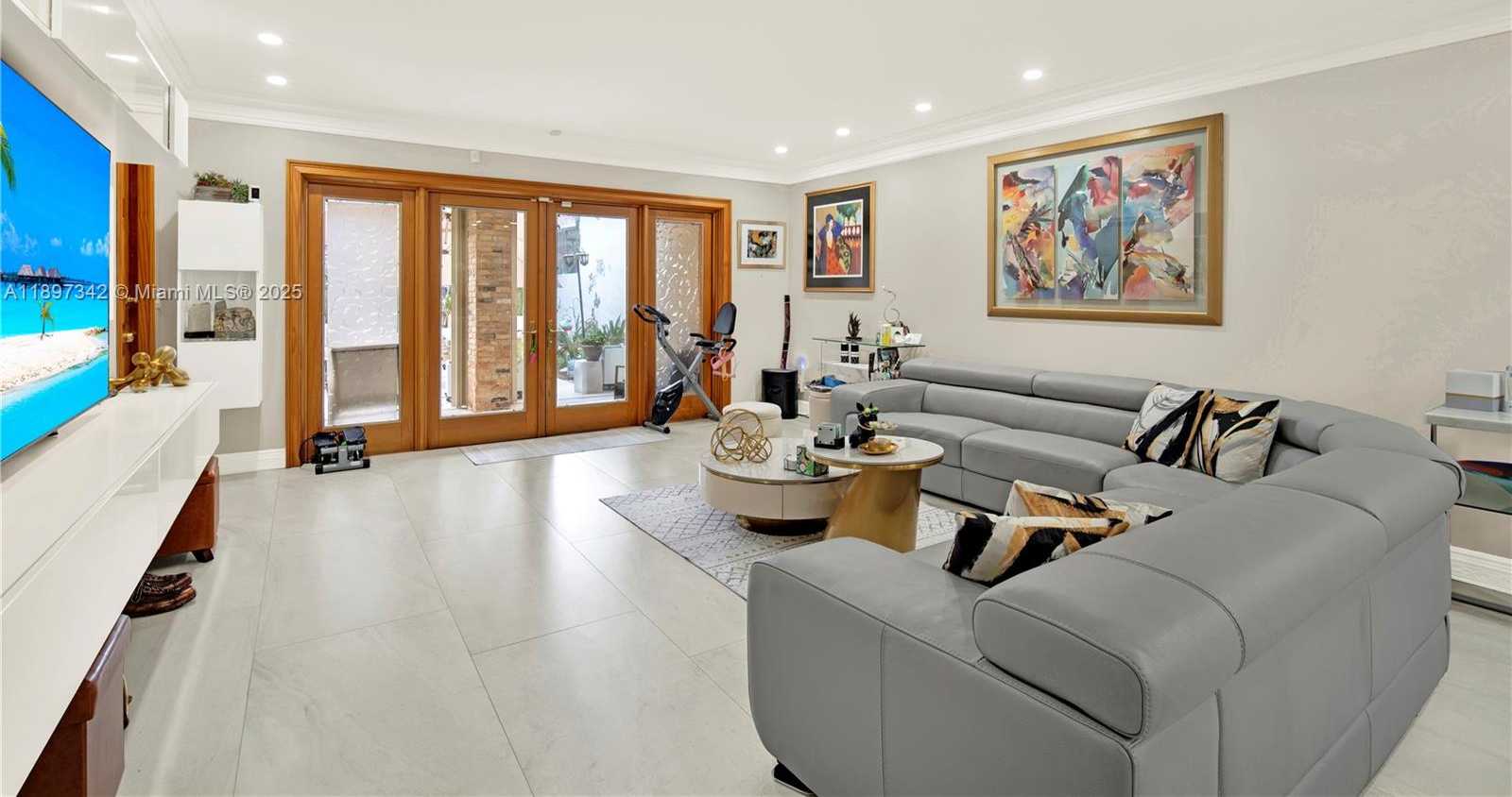 Small Image of 11378 SOUTH WEST 86TH LN, Miami Number 11