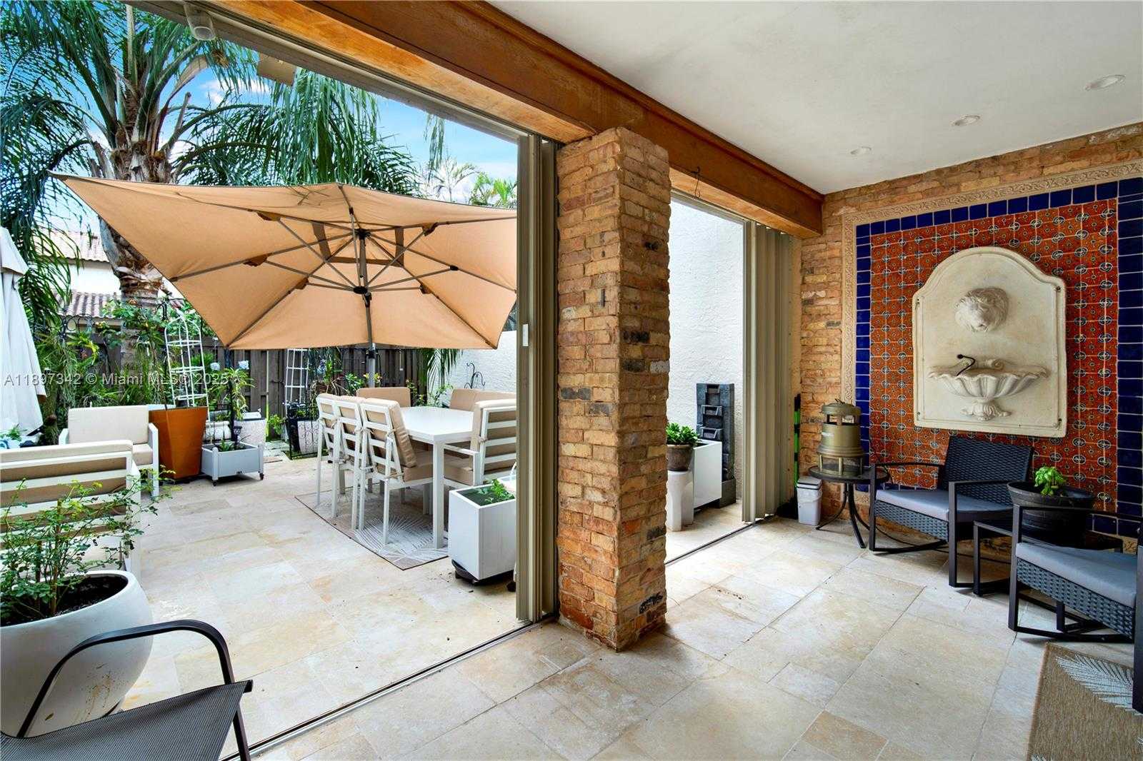 Small Image of 11378 SOUTH WEST 86TH LN, Miami Number 14