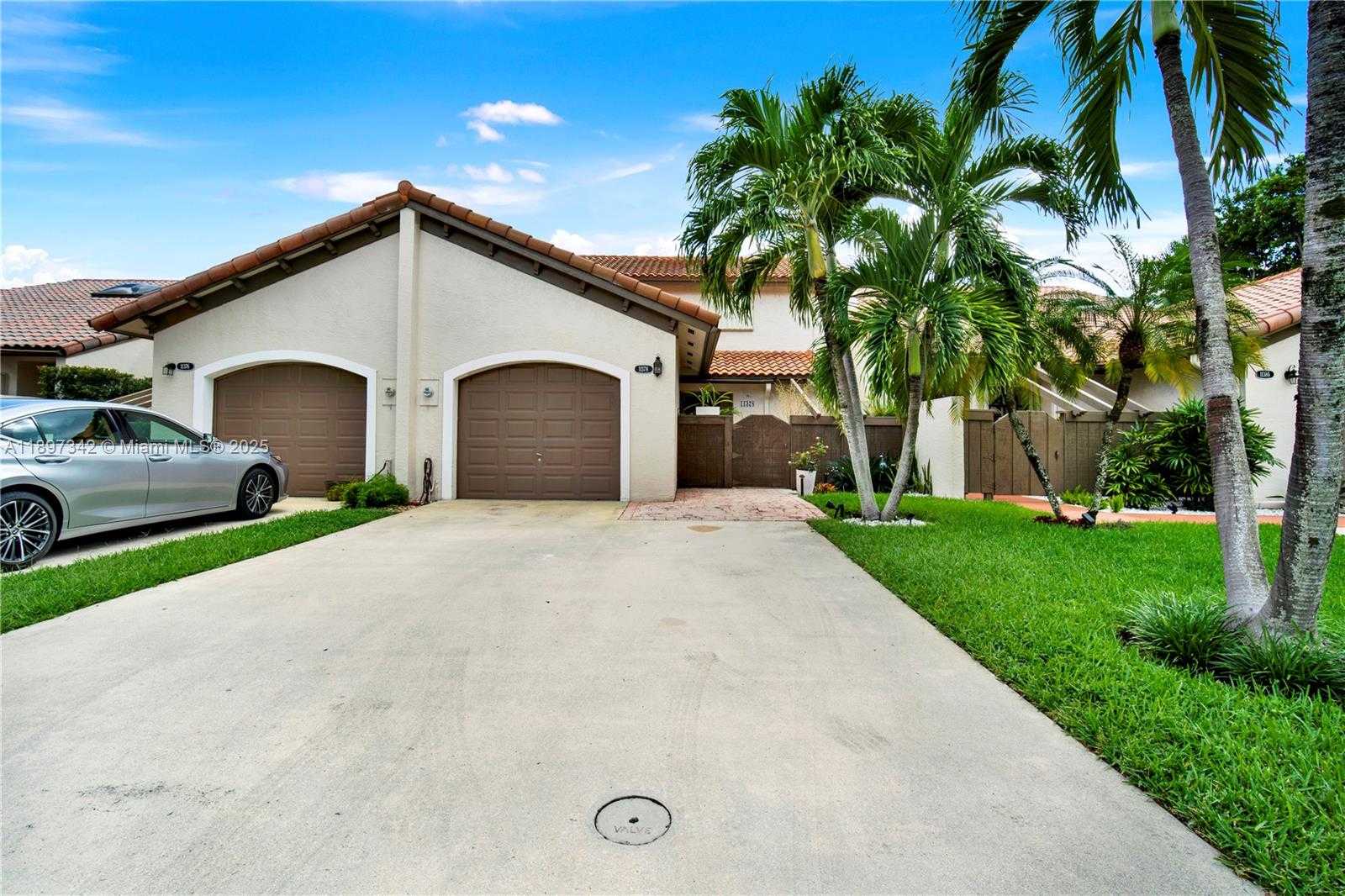Small Image of 11378 SOUTH WEST 86TH LN, Miami Number 3