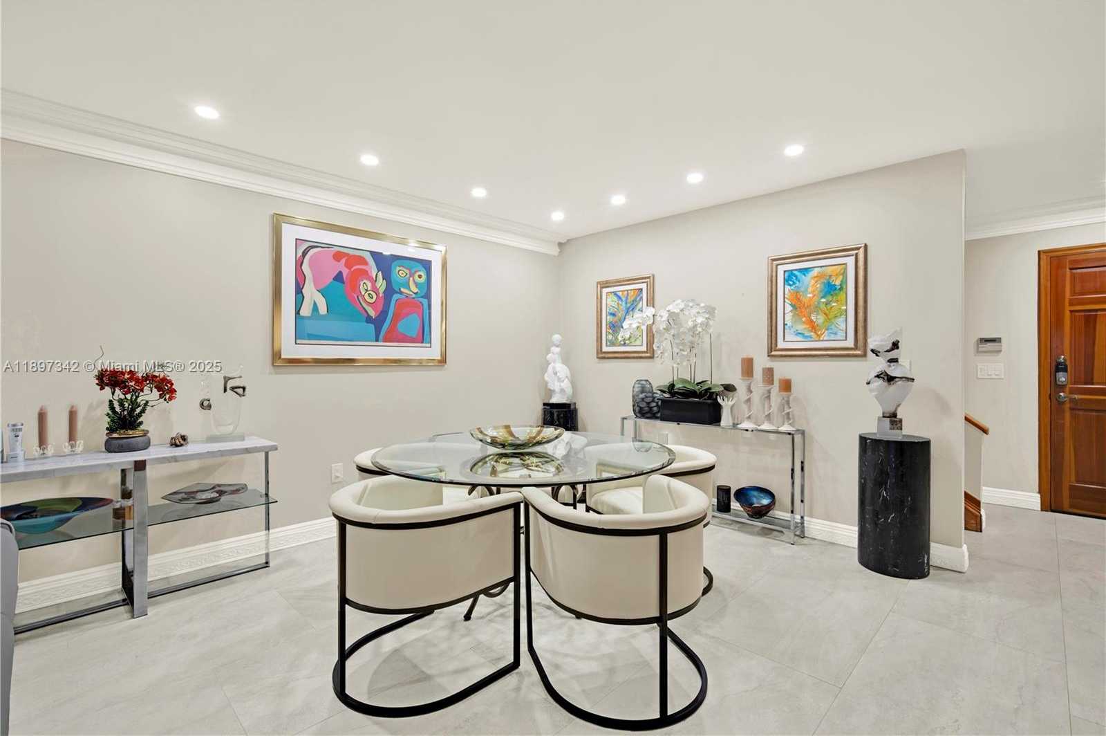 Small Image of 11378 SOUTH WEST 86TH LN, Miami Number 9