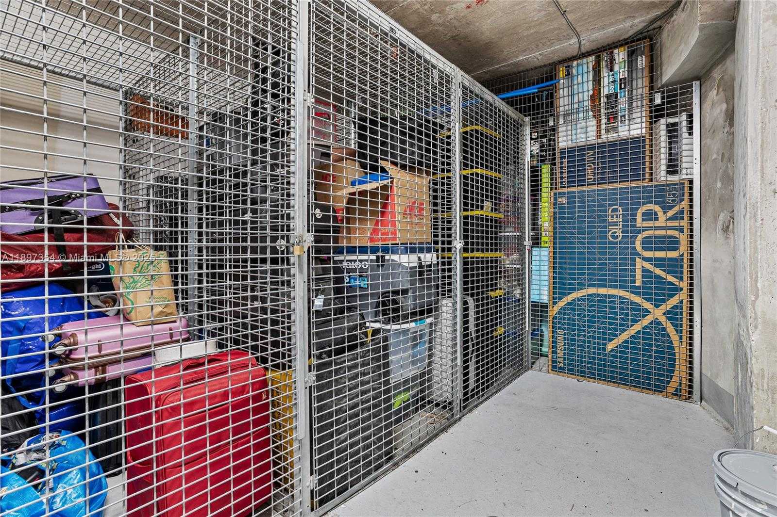 Small Image of 218 SOUTH EAST 14TH ST #2105, Miami Number 30