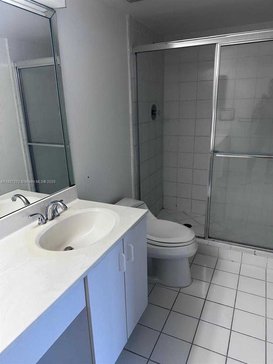 Small Image of 3300 NORTH EAST 191ST ST #904, Aventura Number 10